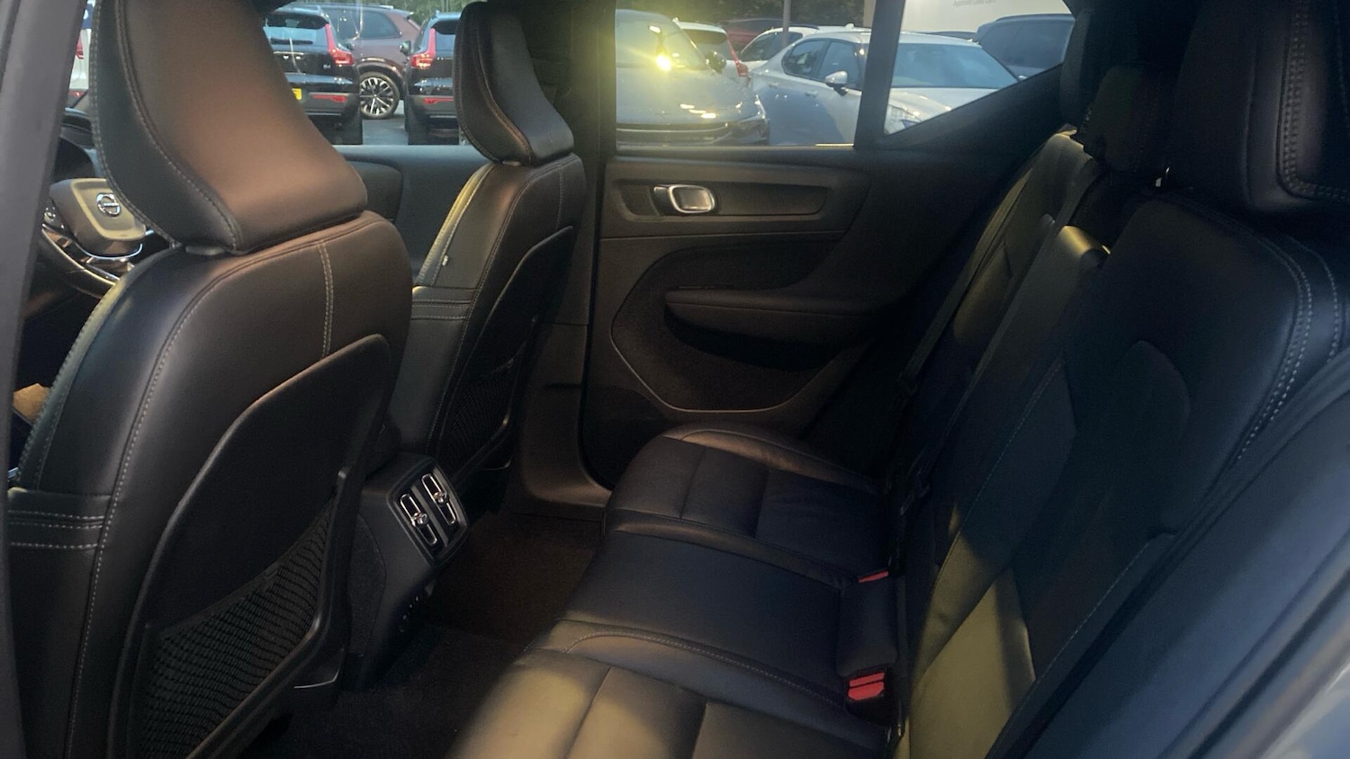 Used Volvo XC40 2020 for sale - 76825099: Photo 33