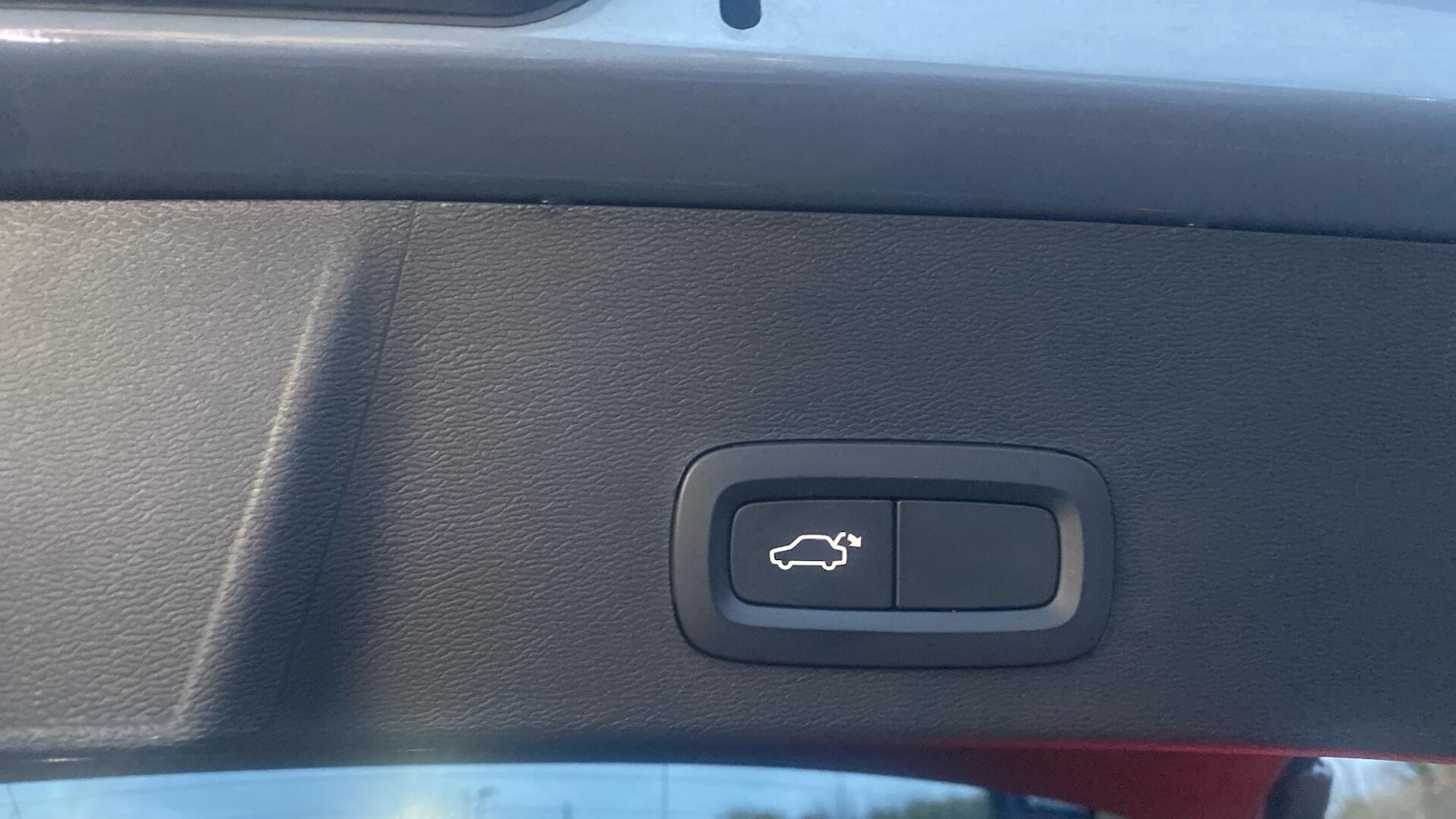 Used Volvo XC40 2020 for sale - 76825099: Photo 35