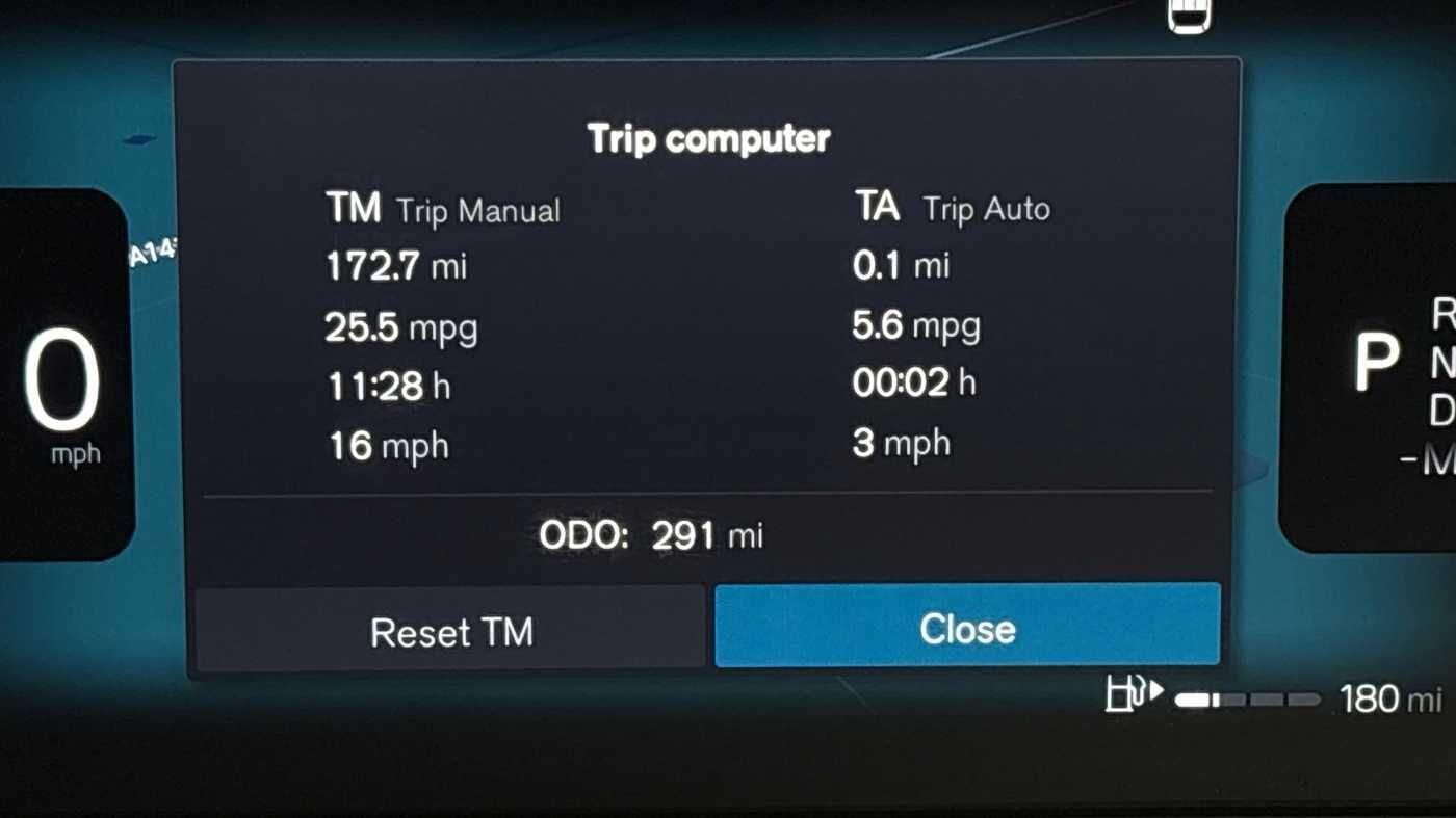 Used Volvo XC60 2025 for sale - 76360192: Photo 13