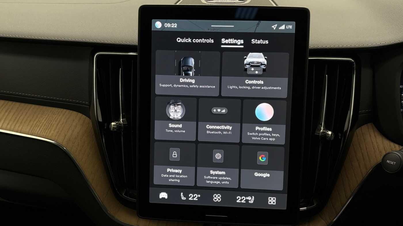 Used Volvo XC60 2025 for sale - 76360192: Photo 36