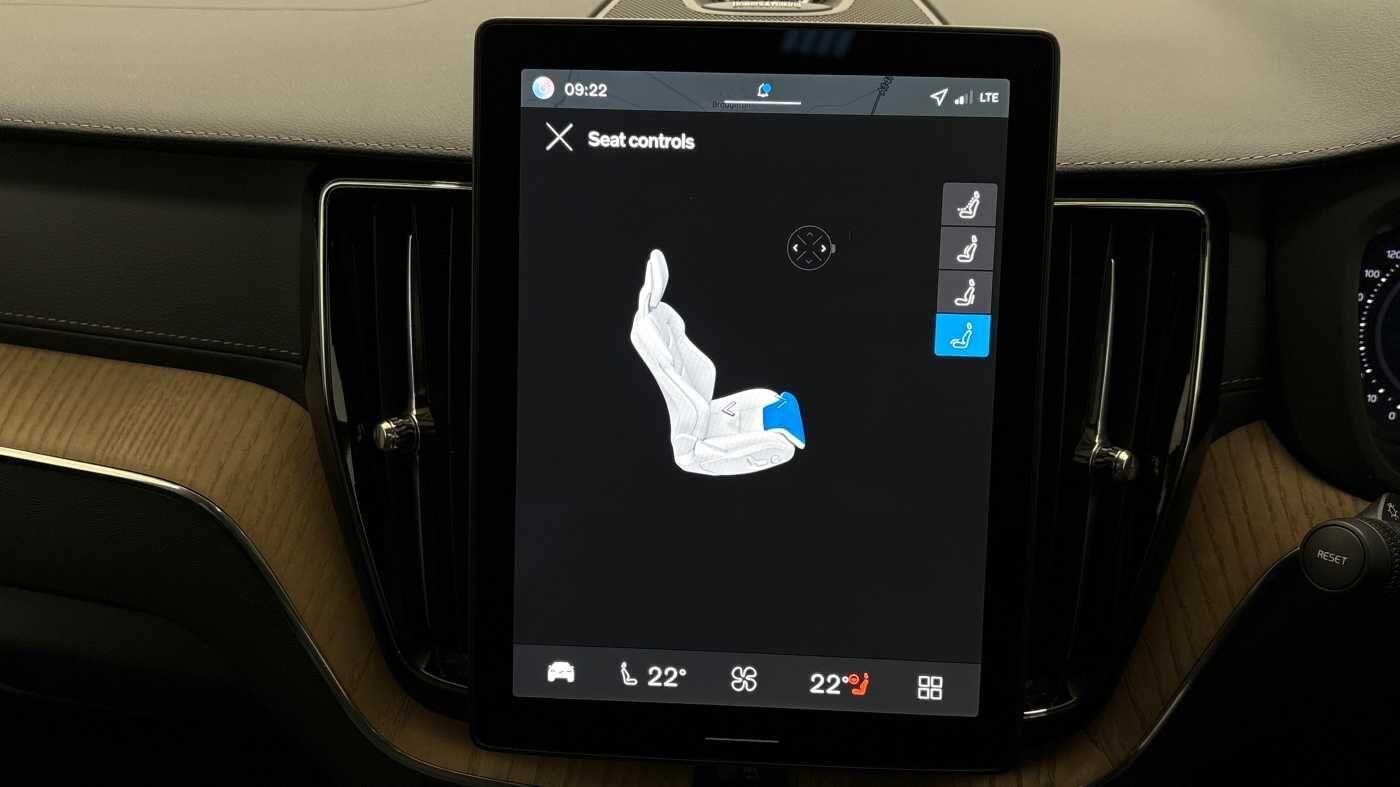 Used Volvo XC60 2025 for sale - 76360192: Photo 42