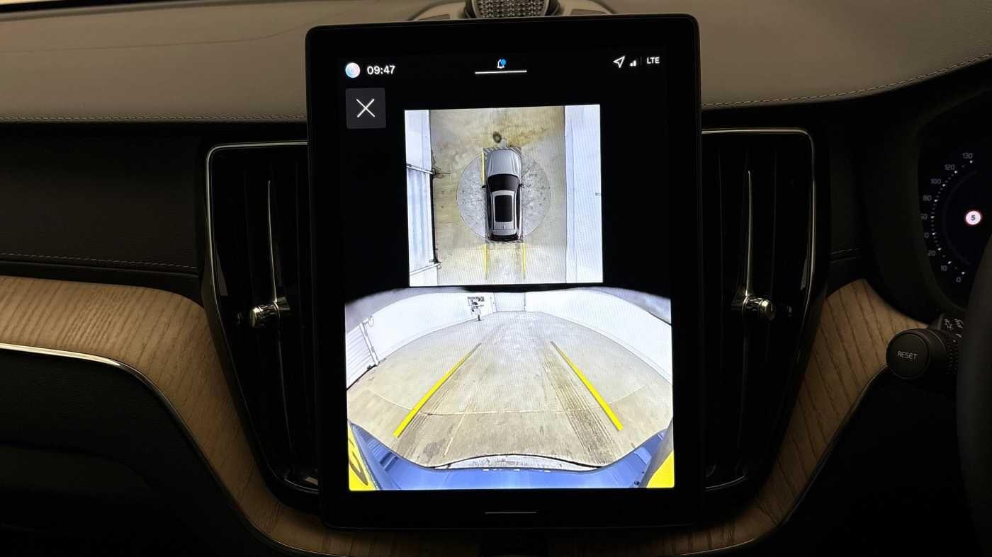 Used Volvo XC60 2025 for sale - 76360192: Photo 43