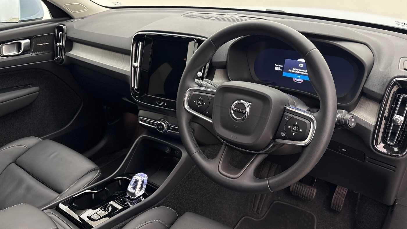 Used Volvo XC40 2025 for sale - 76823884: Photo 10