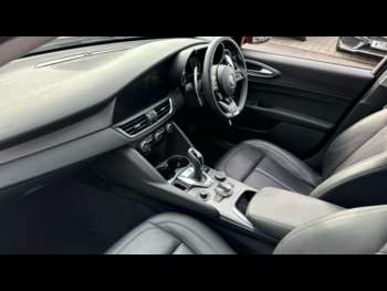 Used Alfa Romeo Giulia 2020 for sale - 74125492: Photo