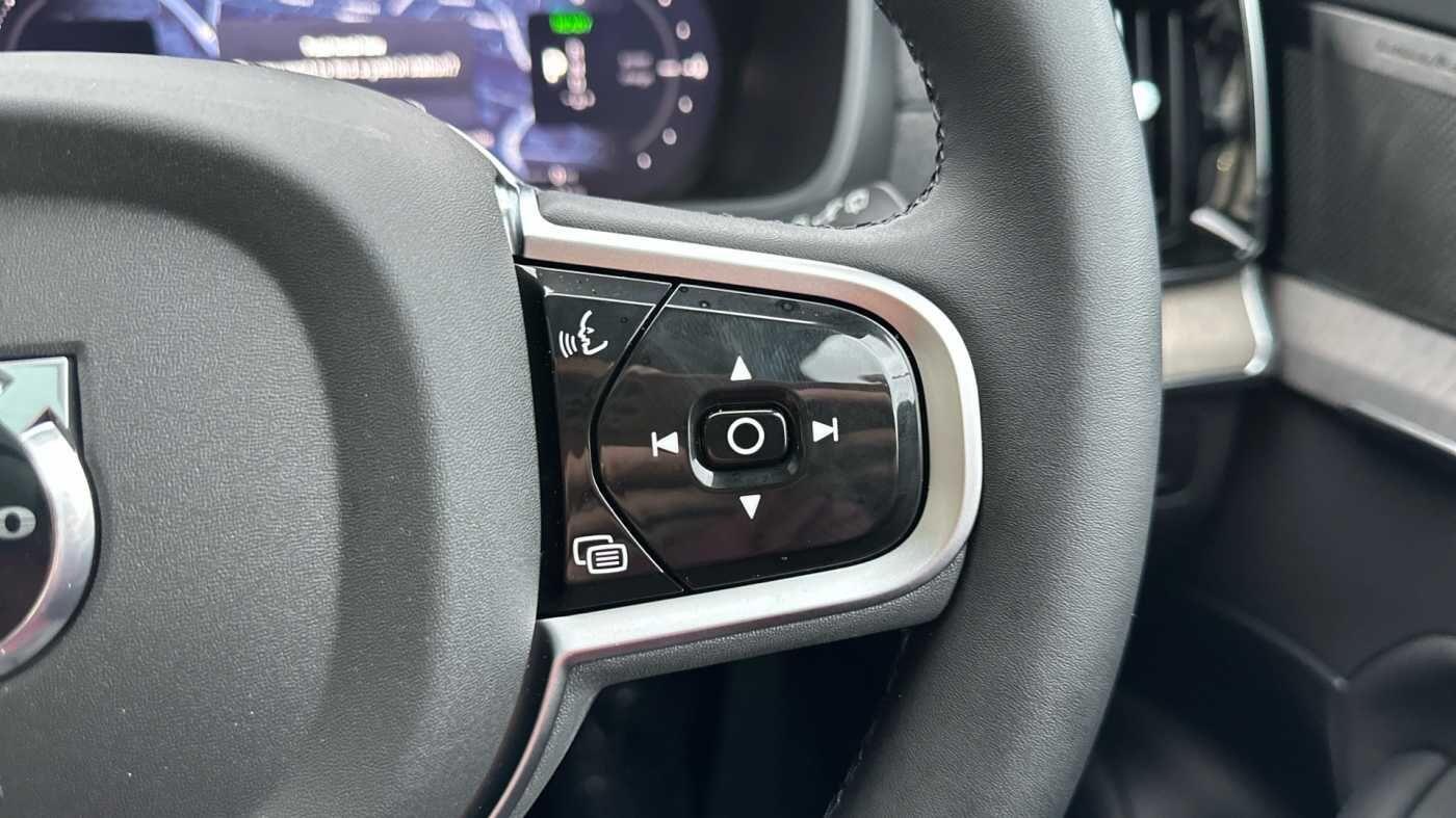 Used Volvo XC90 for sale - 77853840: Photo 22