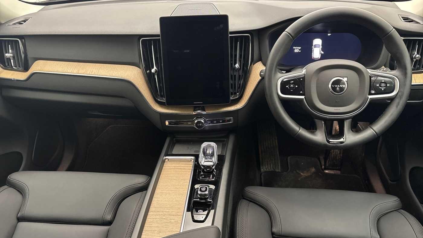 Used Volvo XC60 2025 for sale - 77705403: Photo 10