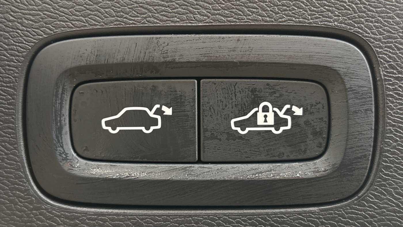 Used Volvo XC60 2025 for sale - 77705403: Photo 18