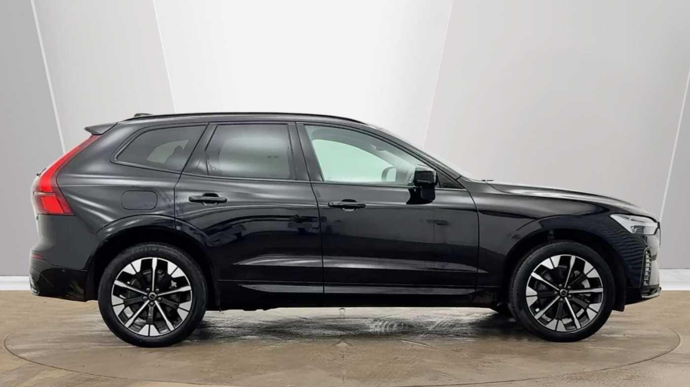 Used Volvo XC60 2025 for sale - 77705403: Photo 2