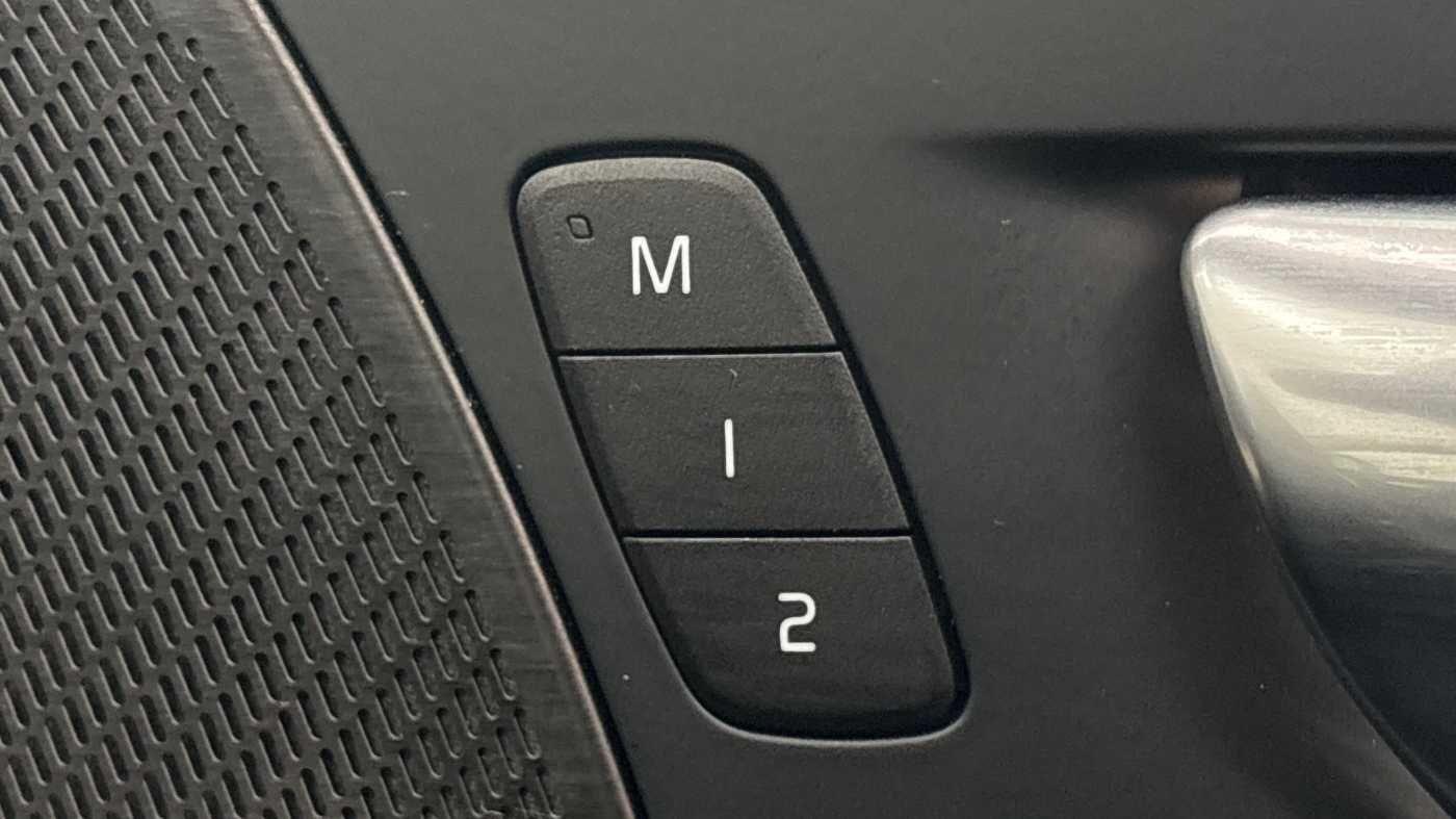 Used Volvo XC60 2025 for sale - 77705403: Photo 25