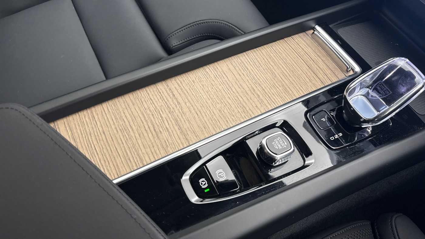 Used Volvo XC60 2025 for sale - 77705403: Photo 31