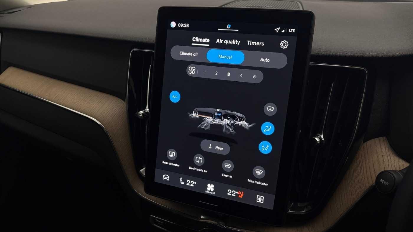 Used Volvo XC60 2025 for sale - 77705403: Photo 38