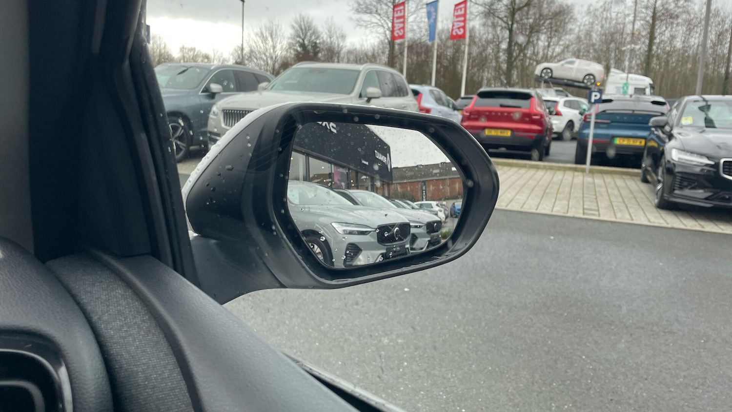 Used Toyota Yaris for sale - 77808631: Photo 32