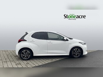 Used Toyota Yaris 2021 for sale - 77808631: Photo