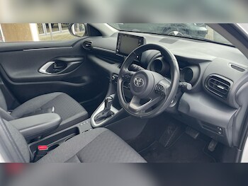 Used Toyota Yaris 2021 for sale - 77808631: Photo