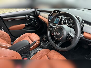 Used MINI Hatch 2022 for sale - 77039845: Photo