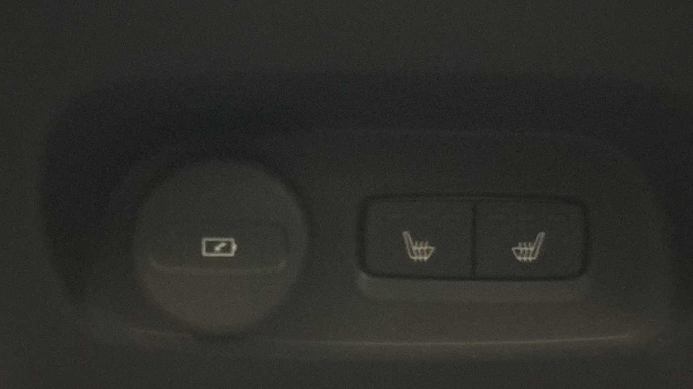 Used Volvo XC40 2025 for sale - 77468472: Photo 17