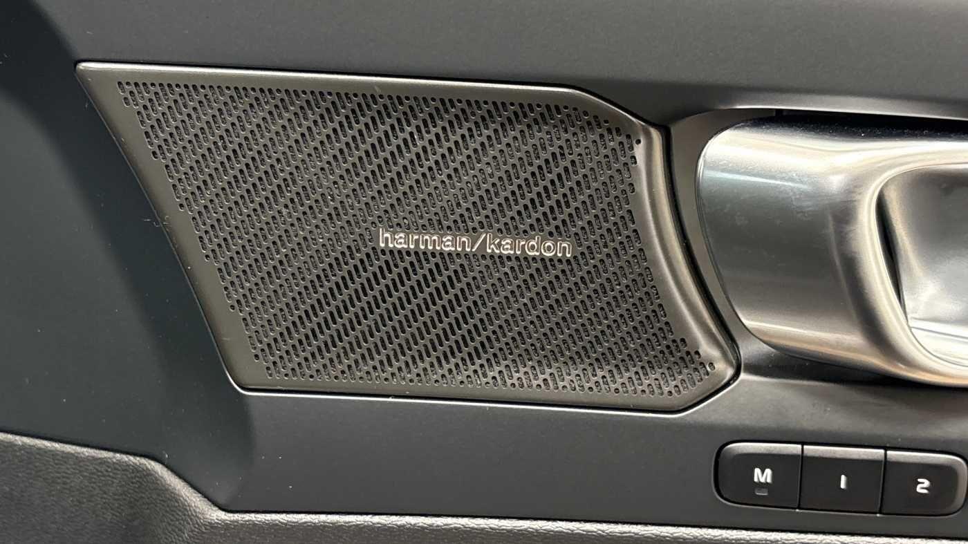 Used Volvo XC40 2025 for sale - 77468472: Photo 27