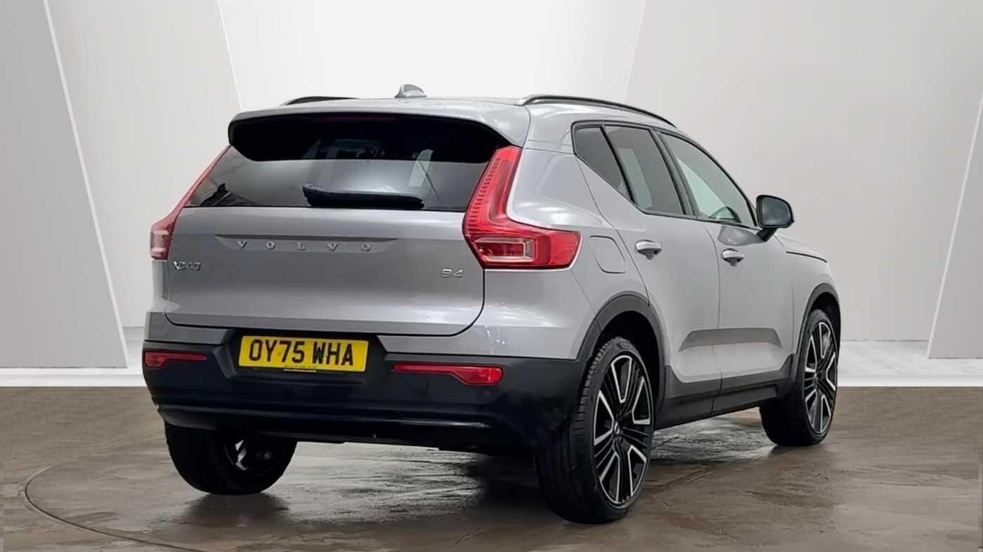 Used Volvo XC40 2025 for sale - 77468472: Photo 3