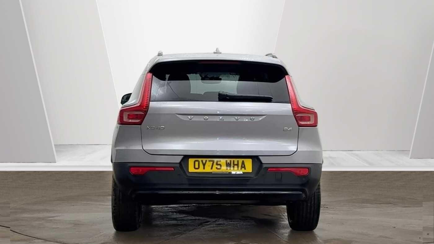 Used Volvo XC40 2025 for sale - 77468472: Photo 4