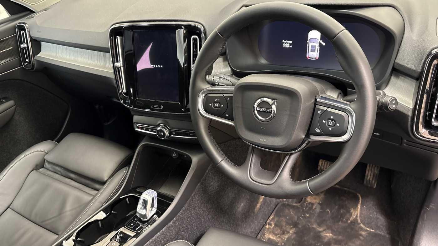 Used Volvo XC40 2025 for sale - 77468472: Photo 9