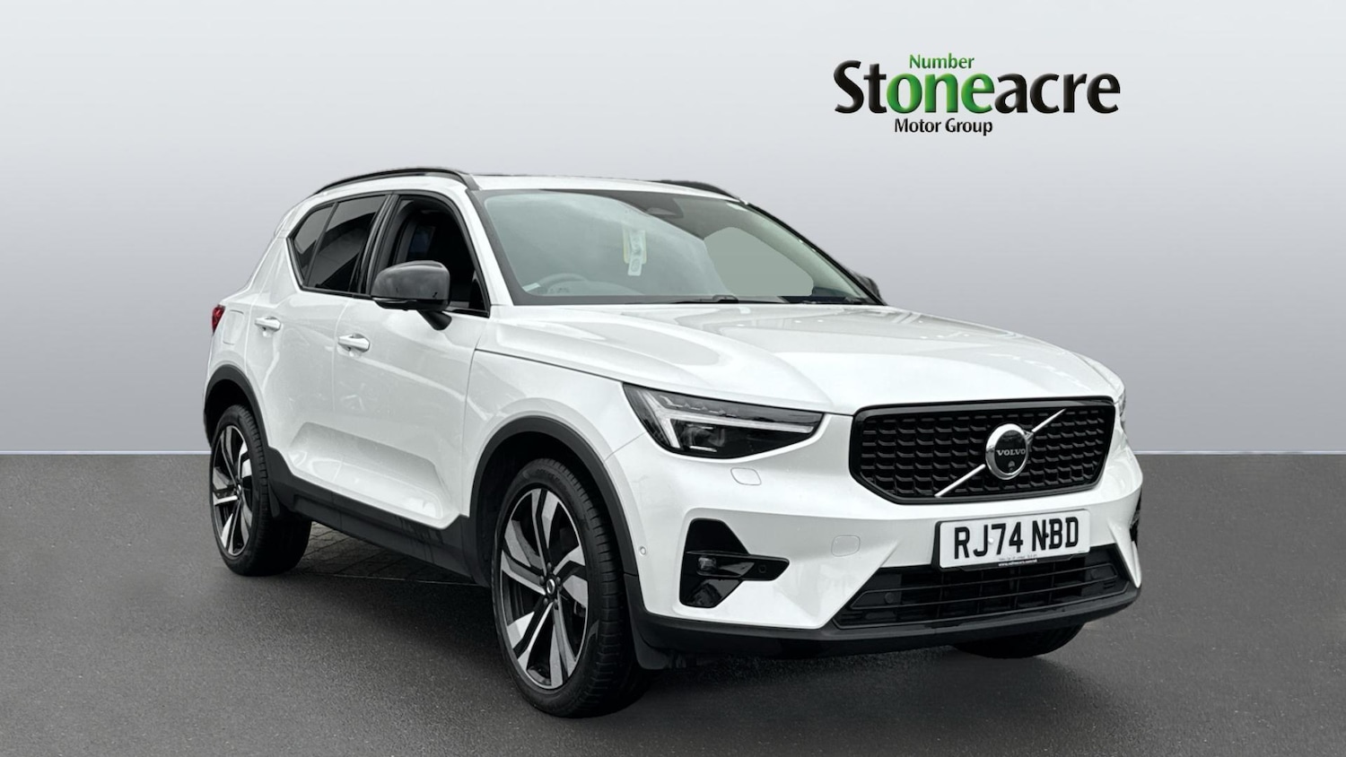 Used Volvo XC40 2024 for sale - 76824492: Photo 1