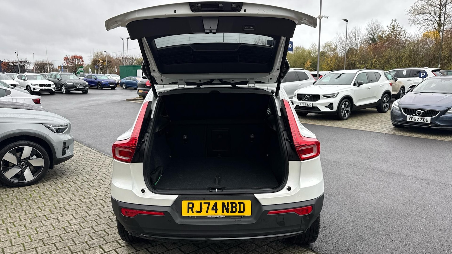 Used Volvo XC40 2024 for sale - 76824492: Photo 13