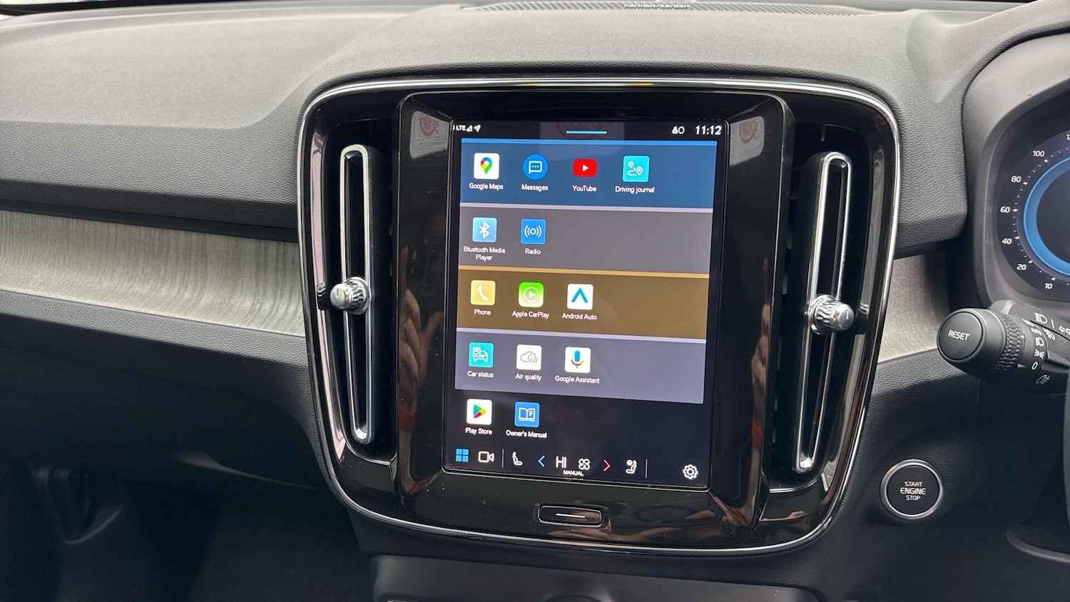 Used Volvo XC40 2024 for sale - 76824492: Photo 17