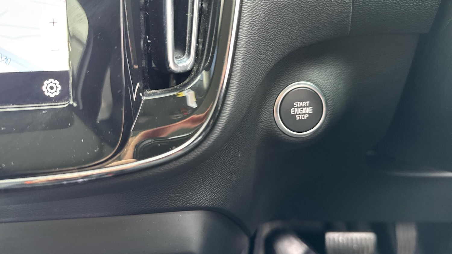 Used Volvo XC40 2024 for sale - 76824492: Photo 27