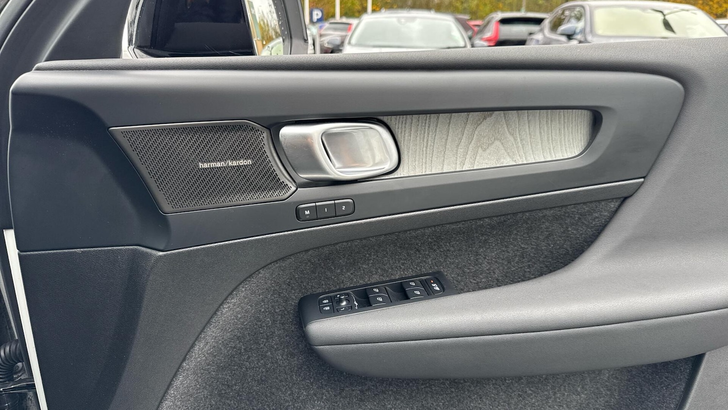 Used Volvo XC40 2024 for sale - 76824492: Photo 29