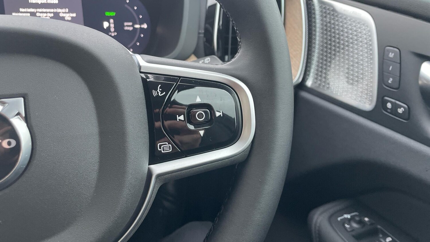 Used Volvo XC60 2026 for sale - 77574330: Photo 22