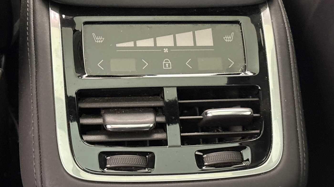 Used Volvo XC90 2025 for sale - 77982569: Photo 17