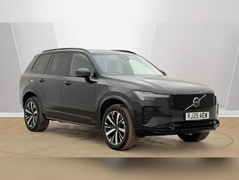 Used Volvo XC90 2025 for sale - 77982569: Photo