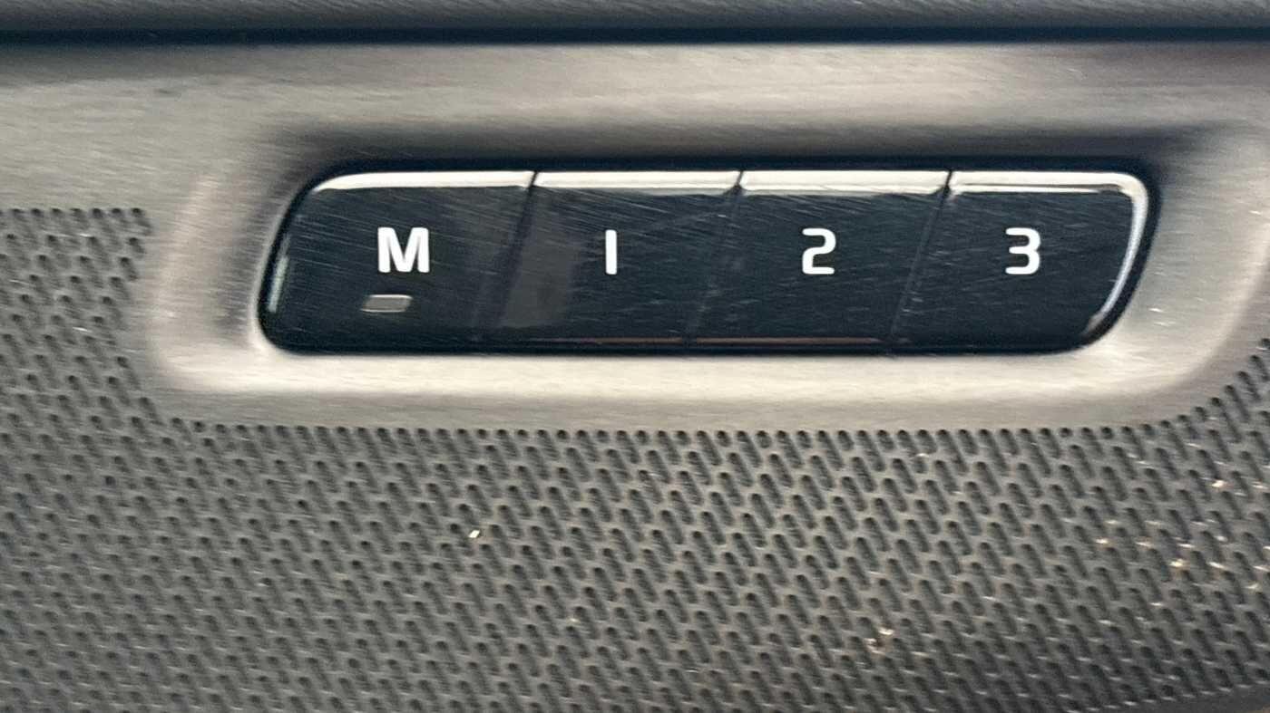 Used Volvo XC90 2025 for sale - 77982569: Photo 26