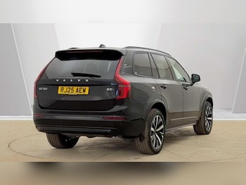 Used Volvo XC90 2025 for sale - 77982569: Photo