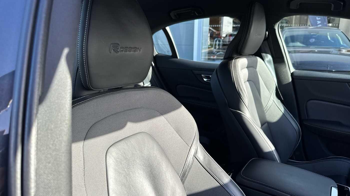 Used Volvo S60 2020 for sale - 76484831: Photo 32