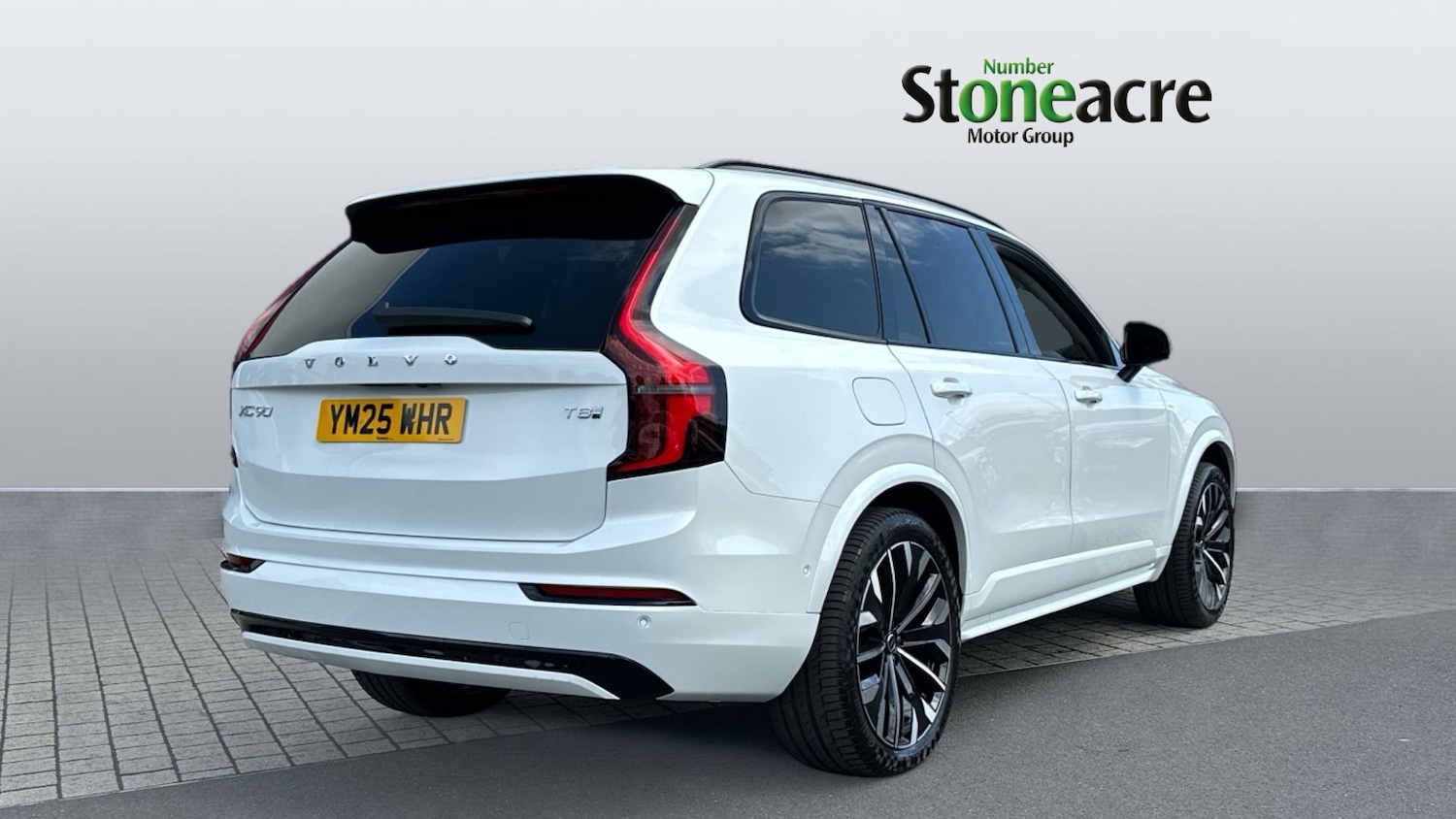 Used Volvo XC90 2025 for sale - 77320891: Photo 2