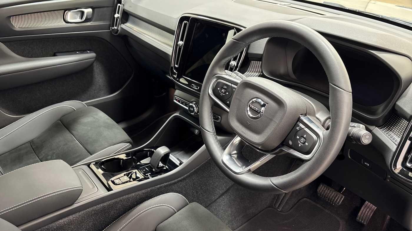 Used Volvo XC40 2022 for sale - 76824514: Photo 10