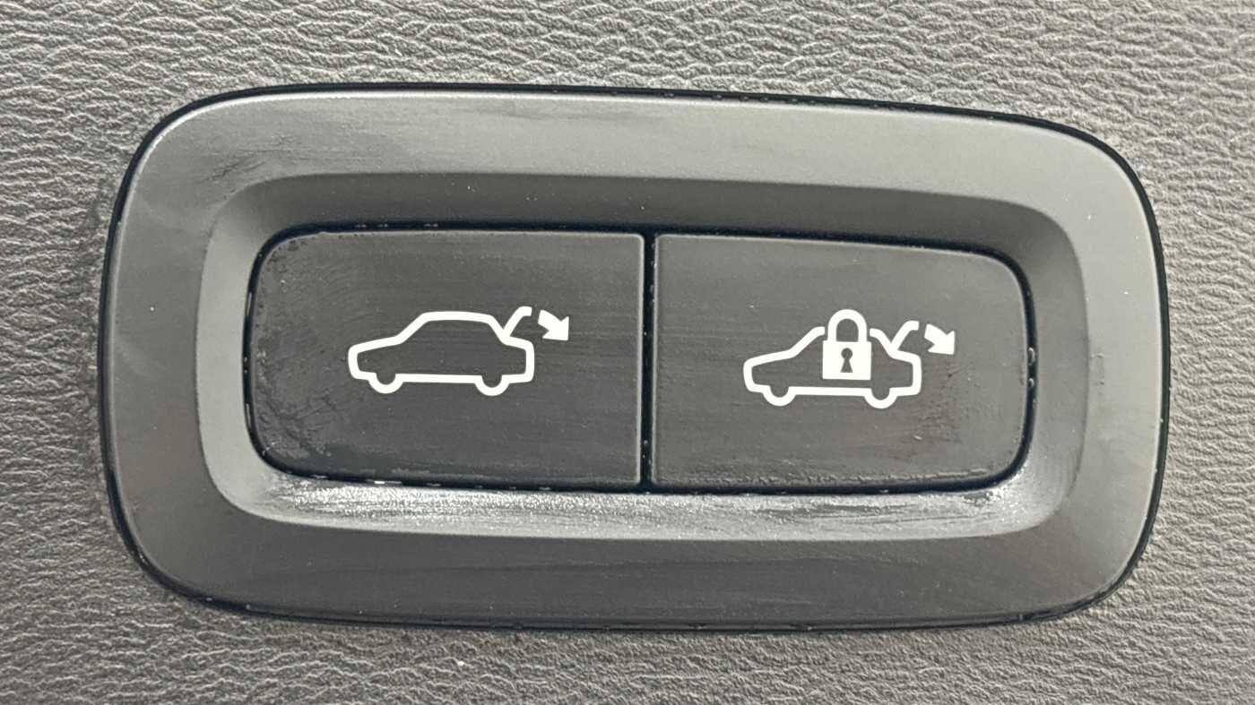 Used Volvo XC40 2022 for sale - 76824514: Photo 19