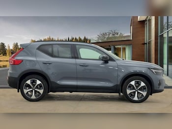 Used Volvo XC40 2022 for sale - 76824514: Photo