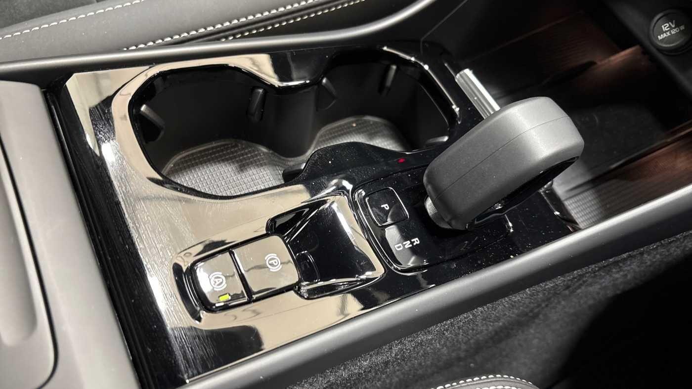 Used Volvo XC40 2022 for sale - 76824514: Photo 32