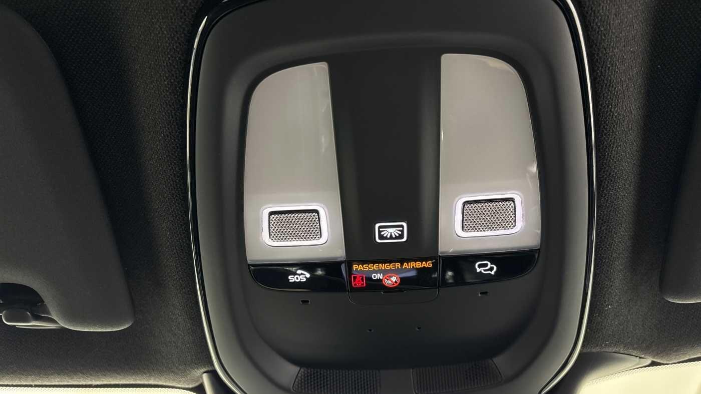 Used Volvo XC40 2022 for sale - 76824514: Photo 33