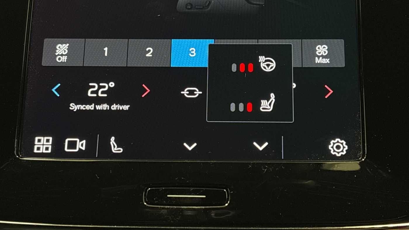 Used Volvo XC40 2022 for sale - 76824514: Photo 40