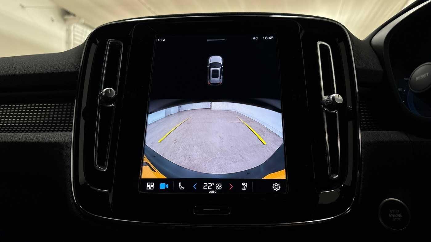 Used Volvo XC40 2022 for sale - 76824514: Photo 41