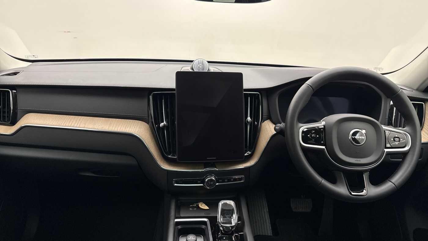 Used Volvo XC60 2025 for sale - 78058683: Photo 10