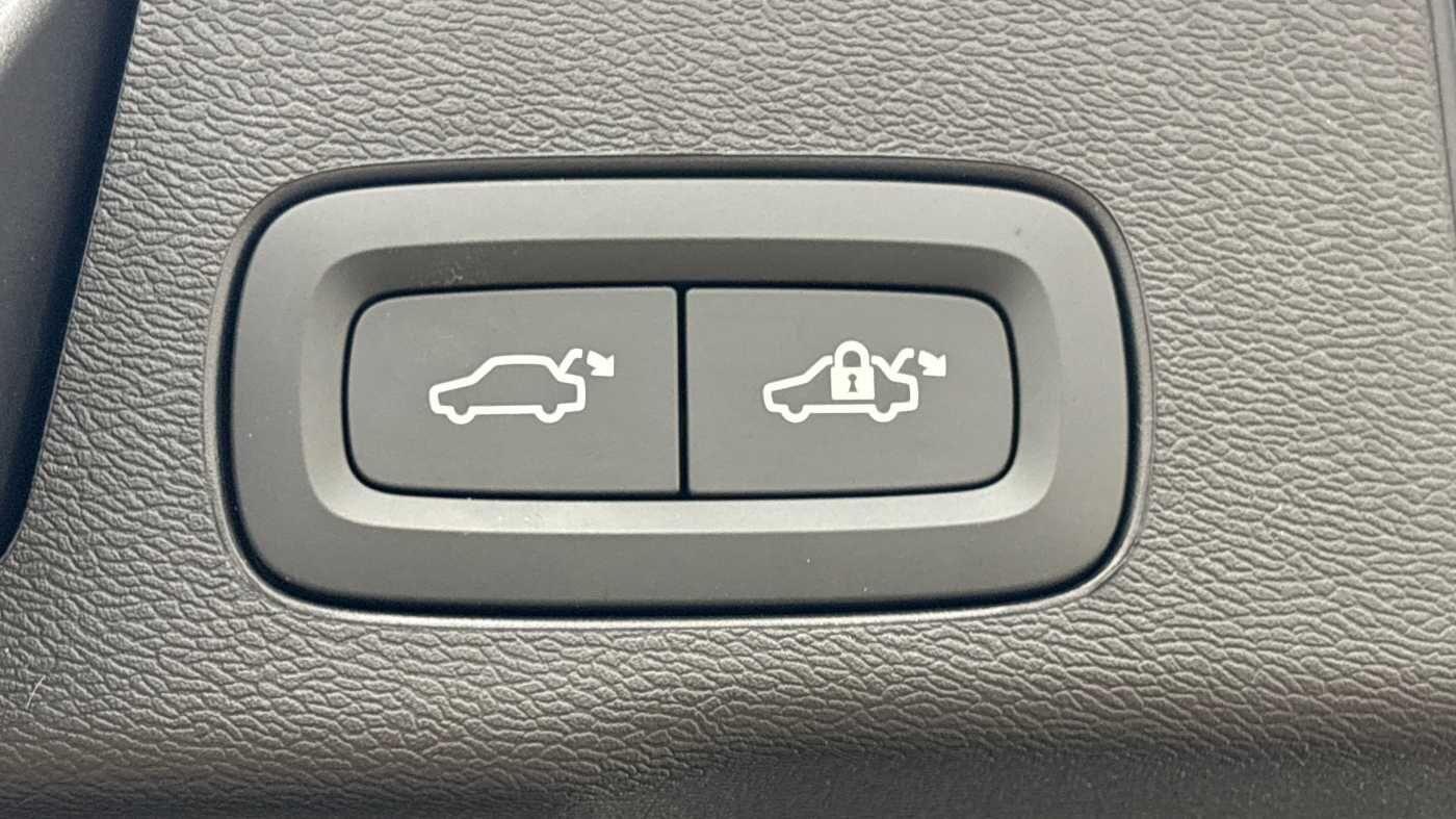 Used Volvo XC60 2025 for sale - 78058683: Photo 19