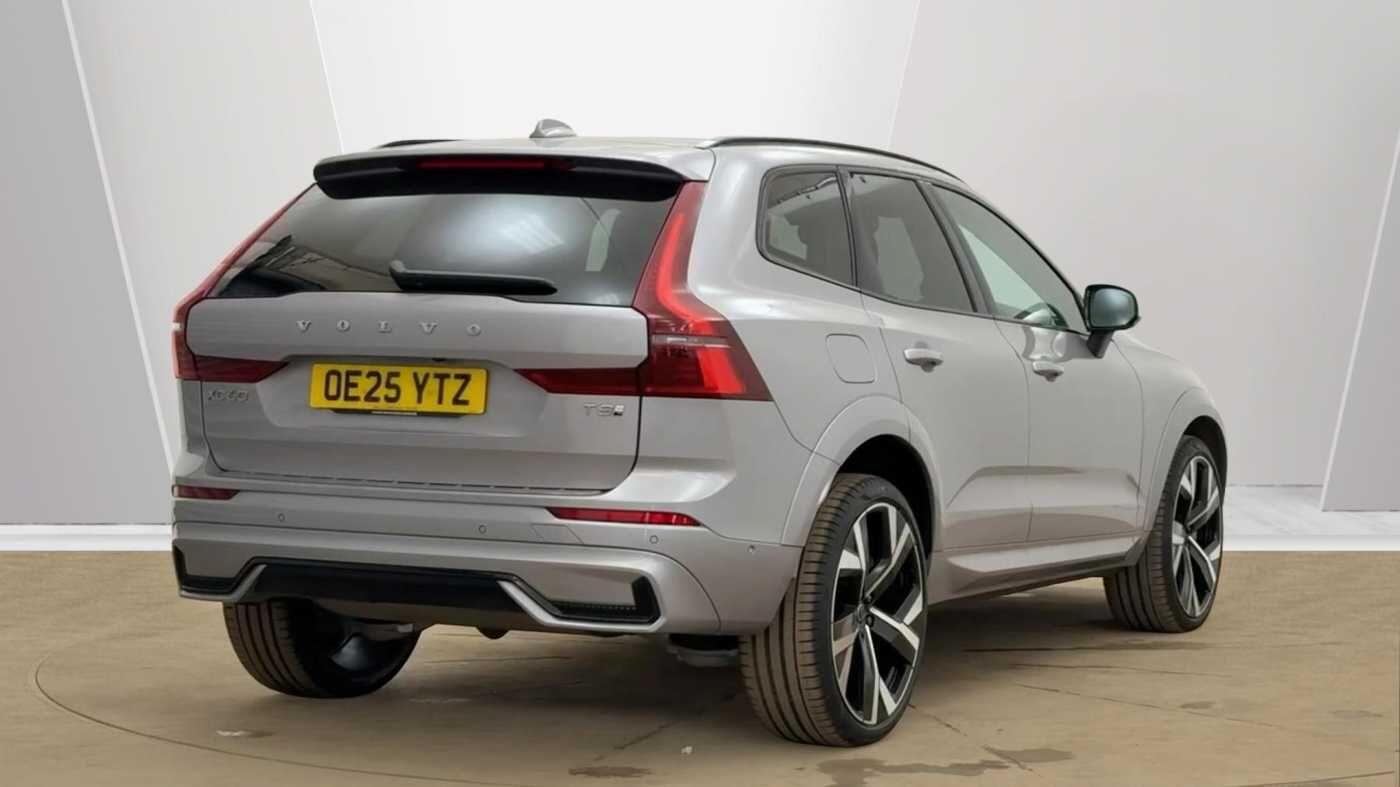 Used Volvo XC60 2025 for sale - 78058683: Photo 3