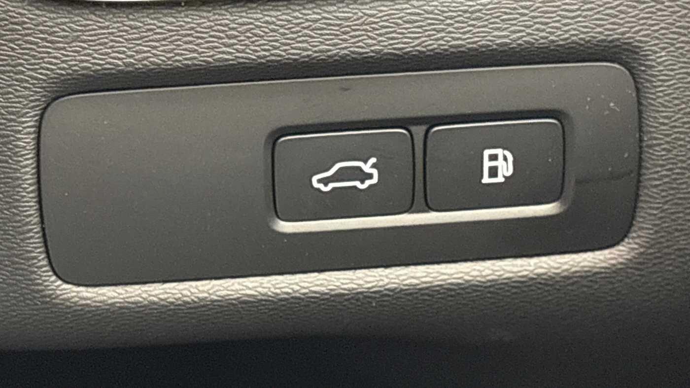 Used Volvo XC60 2025 for sale - 78058683: Photo 30