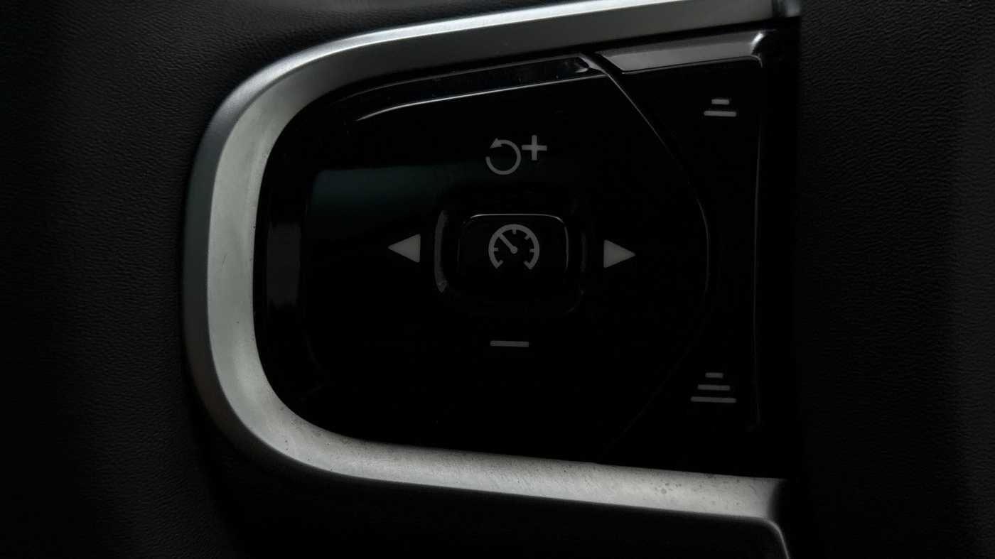 Used Volvo XC60 2025 for sale - 78058683: Photo 31