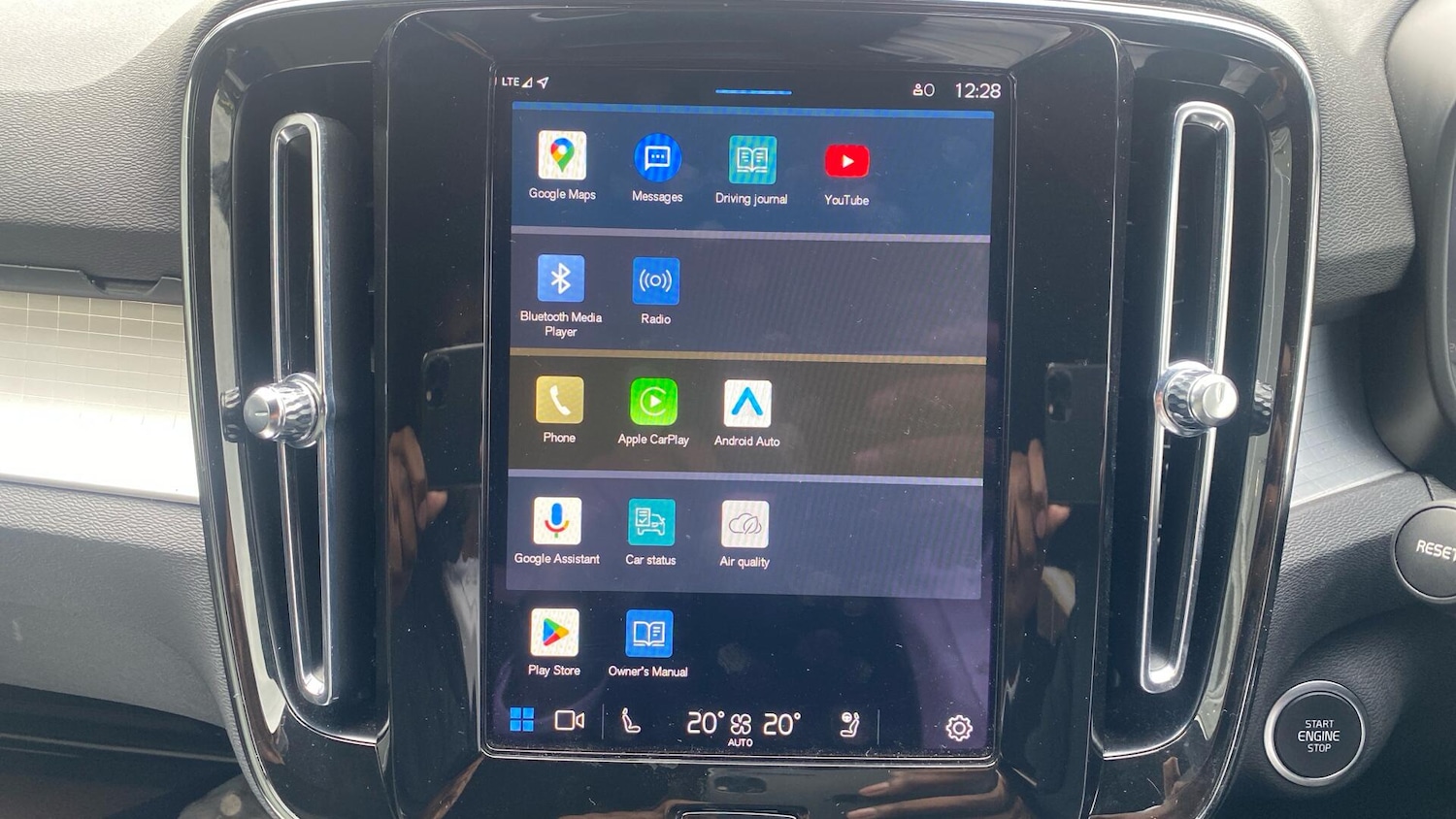 Used Volvo XC40 2024 for sale - 77255127: Photo 18