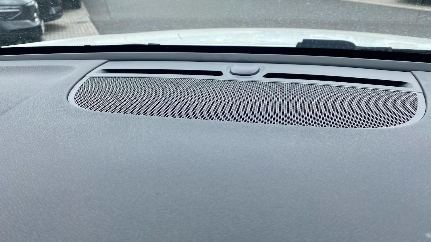 Used Volvo XC40 2024 for sale - 77255127: Photo 26